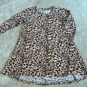 ESME pajama dress
Smoke free pet free home
Amazing condition